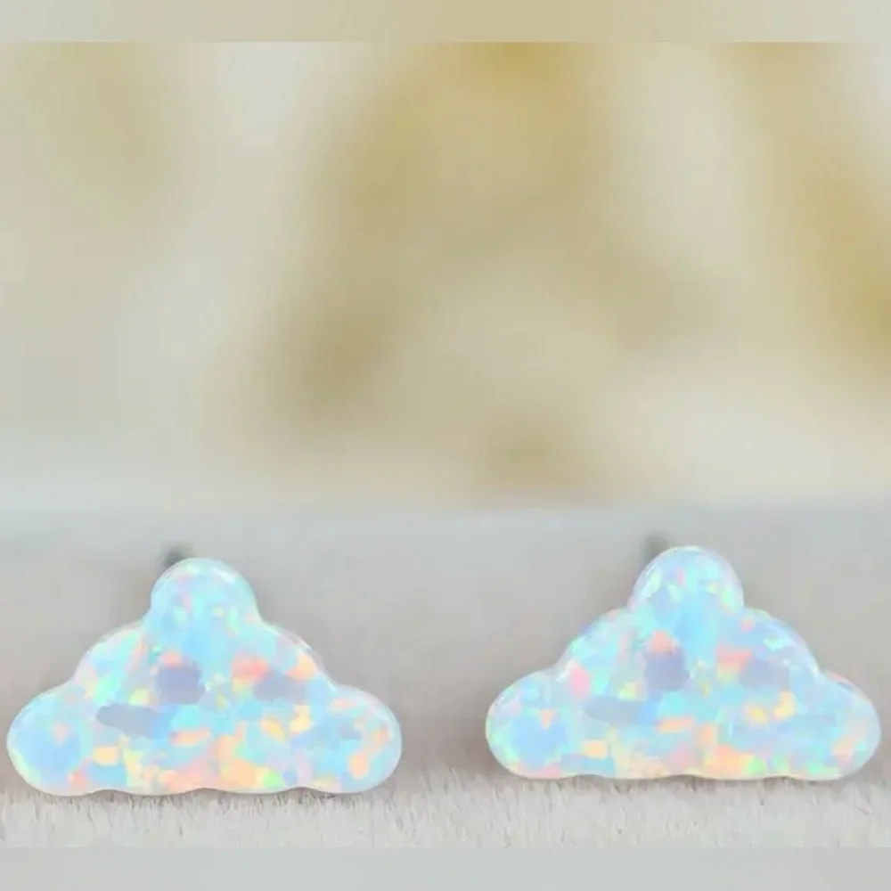 White Opal Cloud~ Rainbow Flash Iridescent Glittery Cumulus Sky Weather 925 Stud